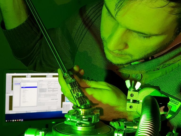 Saving energy by taking a close look inside transistors